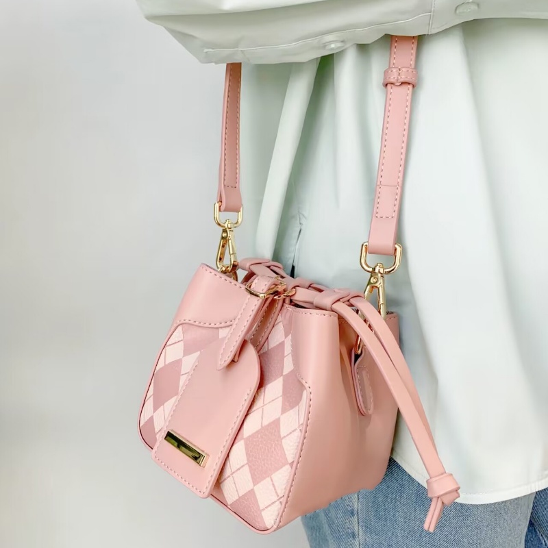 Túi Đeo Chéo Mini Màu Hồng Họa Tiết Hình Thoi Cao Cấp Thời Trang