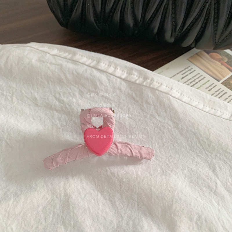 Kẹp Tóc Hình Cá Mập Trái Tim Xinh Xắn Cho Nữ