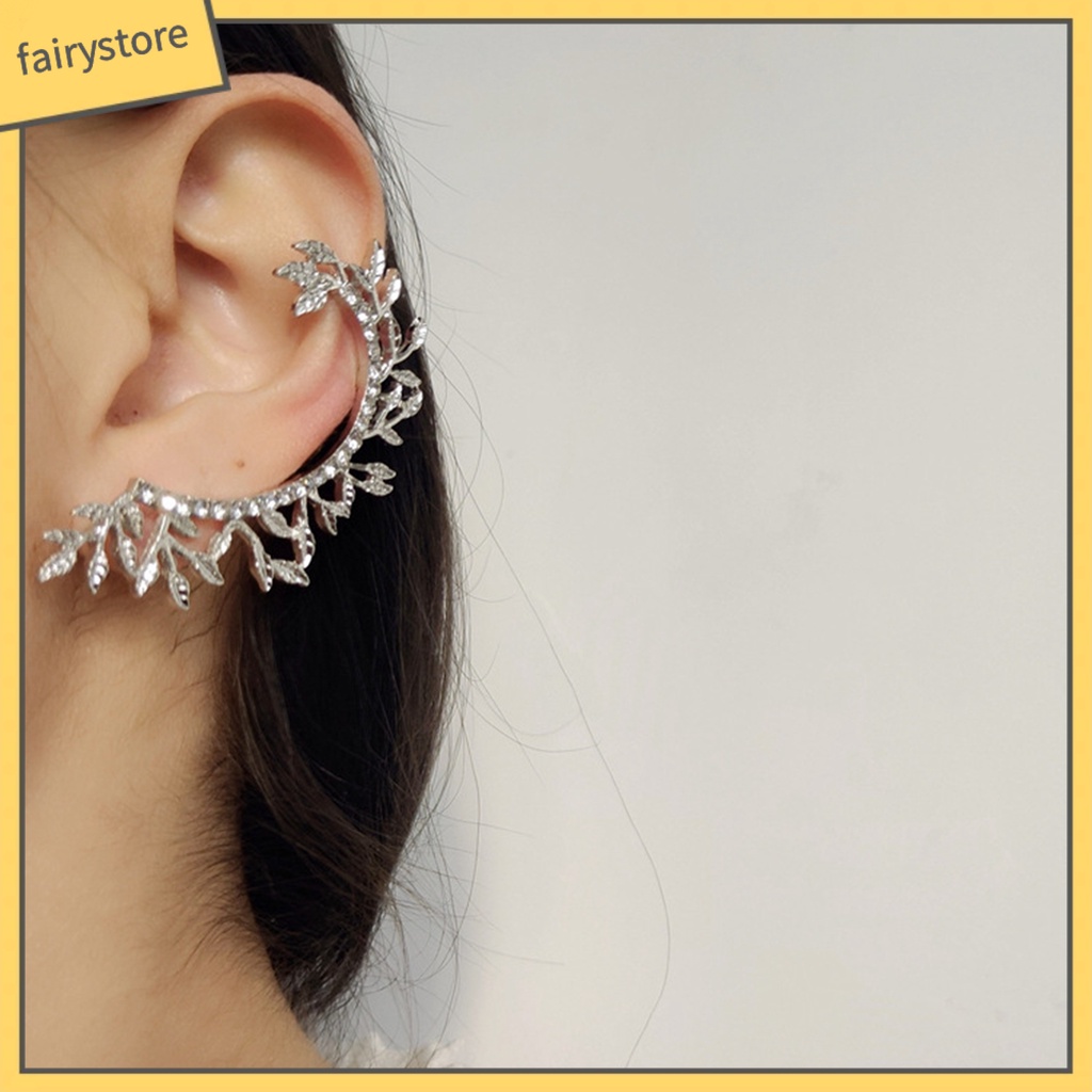 1 Bông Tai Kẹp Hình Chiếc Lá Đính Đá Lấp Lánh Dùng Làm Quà Sinh Nhật