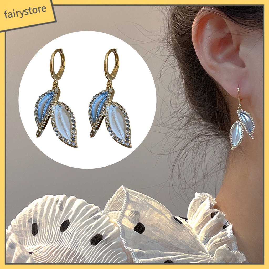 1 Đôi Bông Tai Hình Chiếc Lá Đính Đá Sang Trọng Dành Cho Nữ