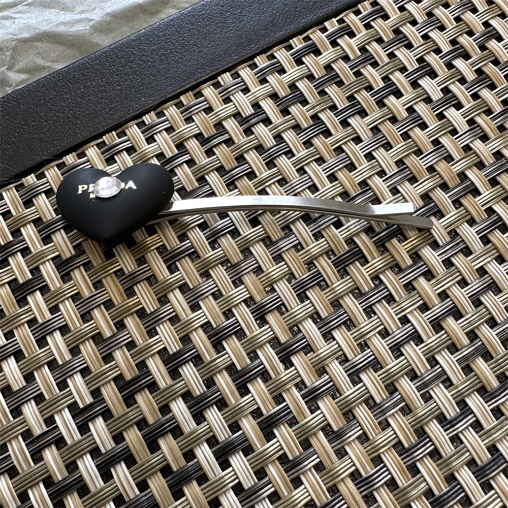 Kẹp Tóc Hình Trái Tim Xinh Xắn Cho Bé Gái