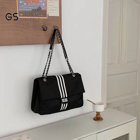 Túi Đeo Chéo Vai Bằng Vải Oxford Cao Cấp Màu Đen Di Động In Chữ Don 'T Show off You Can' T Sleep