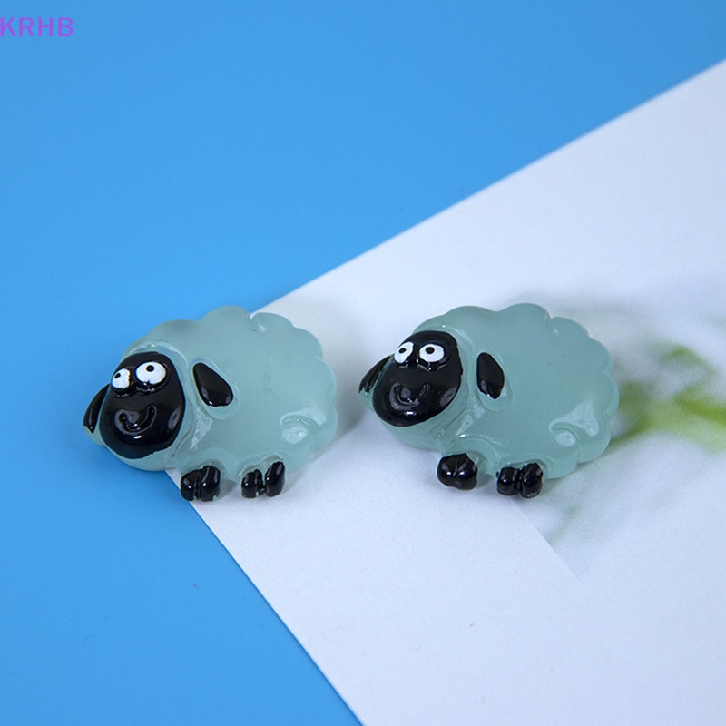 Set 5 Mô Hình Chú Cừu Bằng Nhựa Phát Quang Dùng Trang Trí Độc Đáo Mới