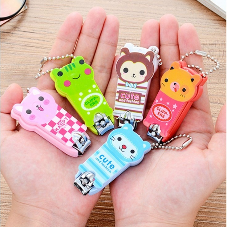 Bấm Móng Tay hình thú cho bé.