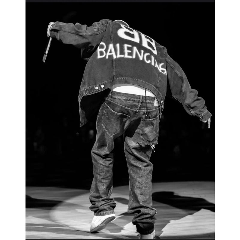 ❤️❤️Hàng Có Sẵn!❤️❤️ Áo Khoác Jean Balenciaga Thời Trang Cá Tính Cho Nam Nữ