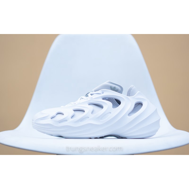 Giày adidas adiFOM Q White IE7447