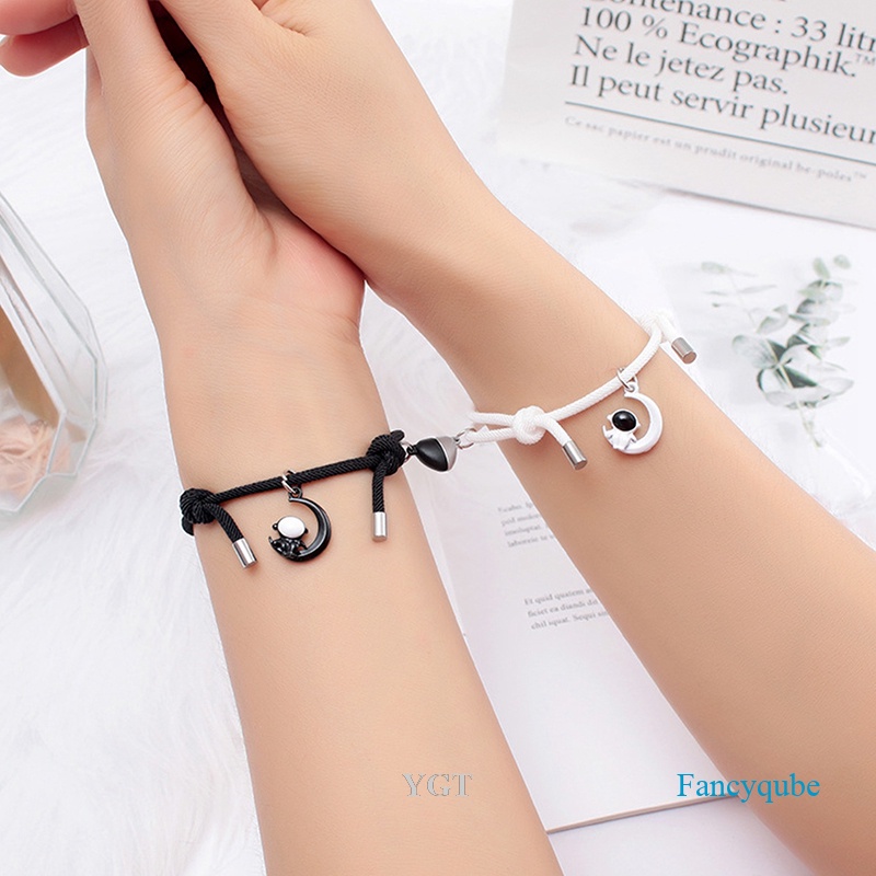 Ygt Set 2 Vòng Tay Mặt Hình Phi Hành Gia Có Từ Tính Thời Trang Cho Cặp Đôi