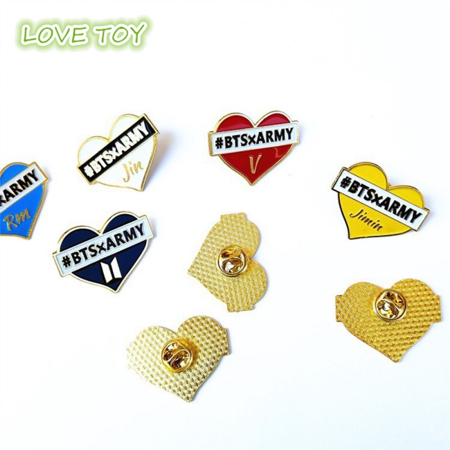 Ghim Cài Áo Hình Trái Tim Độc Đáo Thời Trang