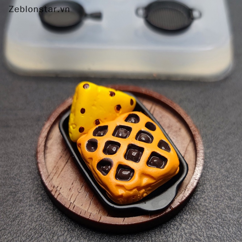 Khuôn Nướng Bánh Mini Bằng Silicone Dành Cho Nhà Búp Bê