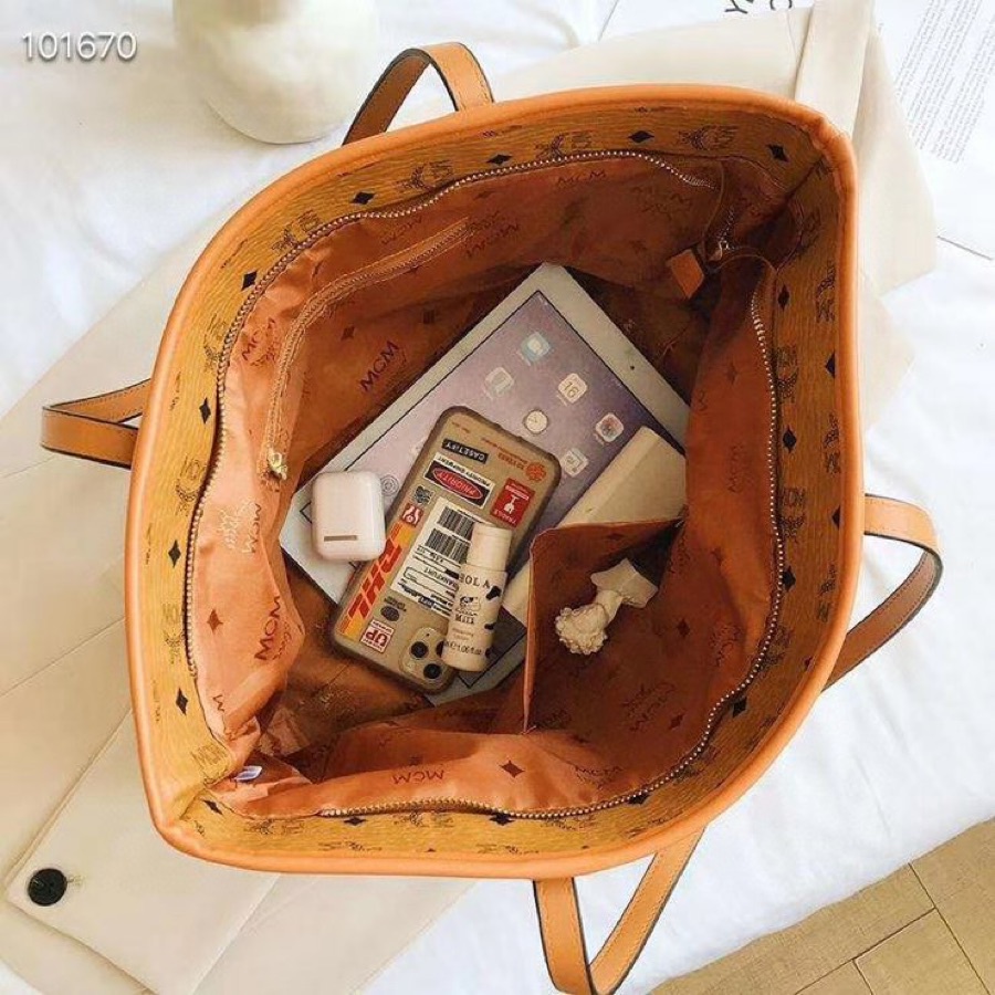 Túi Đeo Chéo Thời Trang Sang Trọng MCM3439