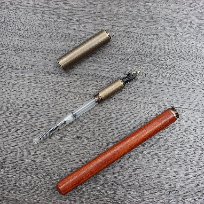 Bút Máy Gỗ Đàn Hương Phong Cách retro Cao Cấp Cho Học Sinh