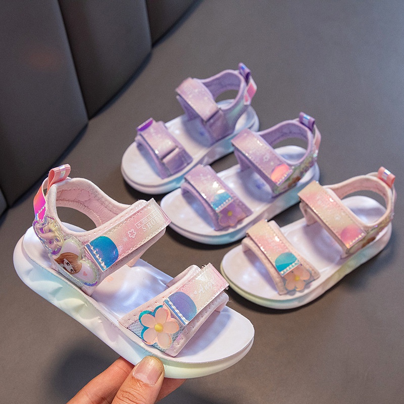 Giày Sandal Đế Mềm Họa Tiết Hoạt Hình Thời Trang Mùa Hè 2023 Dành Cho Bé Gái
