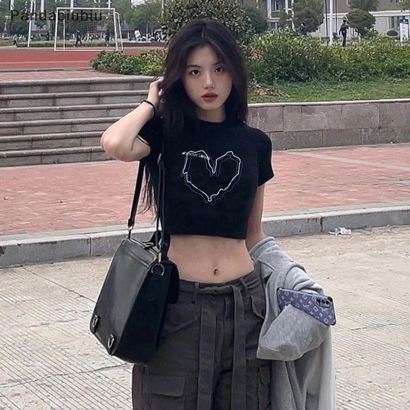 Áo đôi thun phông croptop baby tee trái tim đen T-shirt Nữ