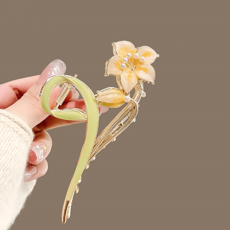 Kẹp Tóc Hình Cá Mập Bằng Kim Loại Độc Đáo Thời Trang 2023