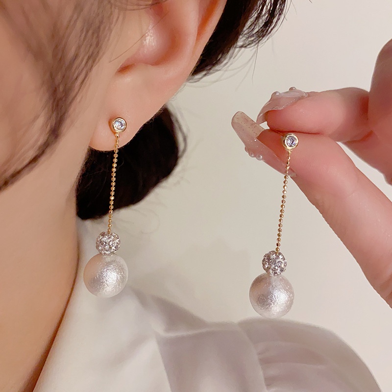 Khuyên Tai Tua Rua Đính Ngọc Trai Zircon Phong Cách Hàn Quốc Sang Trọng