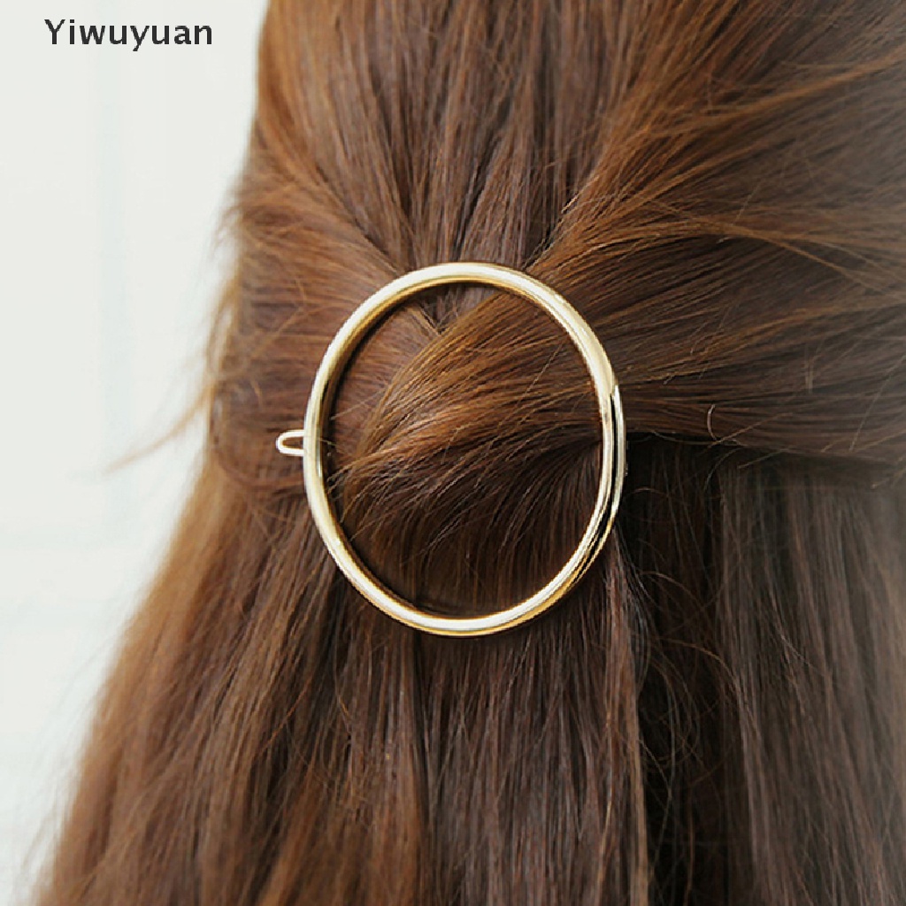 Bộ 2 Kẹp Tóc Kim Loại Hình Tam Giác / Mặt Trăng / Ngôi Sao