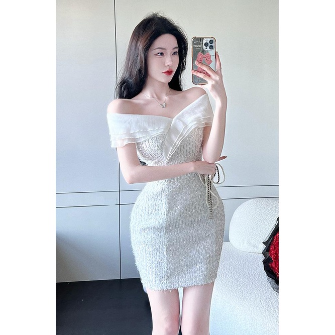 Đầm Trễ Vai Ôm Dáng Đính Kim Sa Lấp Lánh Thời Trang Cao Cấp