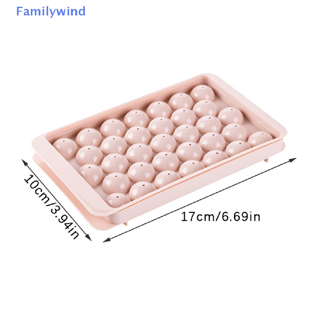 1 Khay Làm Đá Hình Cầu 3D Bằng Nhựa Có Nắp