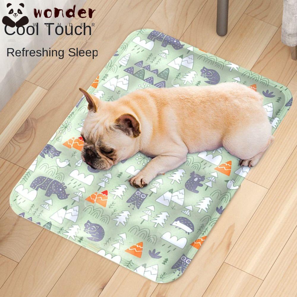 Thảm Ngủ Dã Ngoại Xinh Xắn Tiện Dụng Cho Thú Cưng