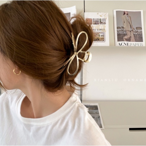 Kẹp Tóc Hình Bướm Màu Vàng Phong Cách Hàn Quốc Cho Nữ