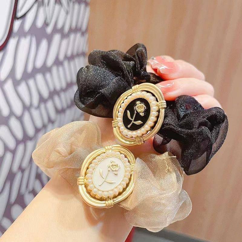 Hàng Mới Về Mới Dây Cột Tóc Đính Hoa Hồng Và Ngọc Trai Thời Trang Dễ Phối Đồ