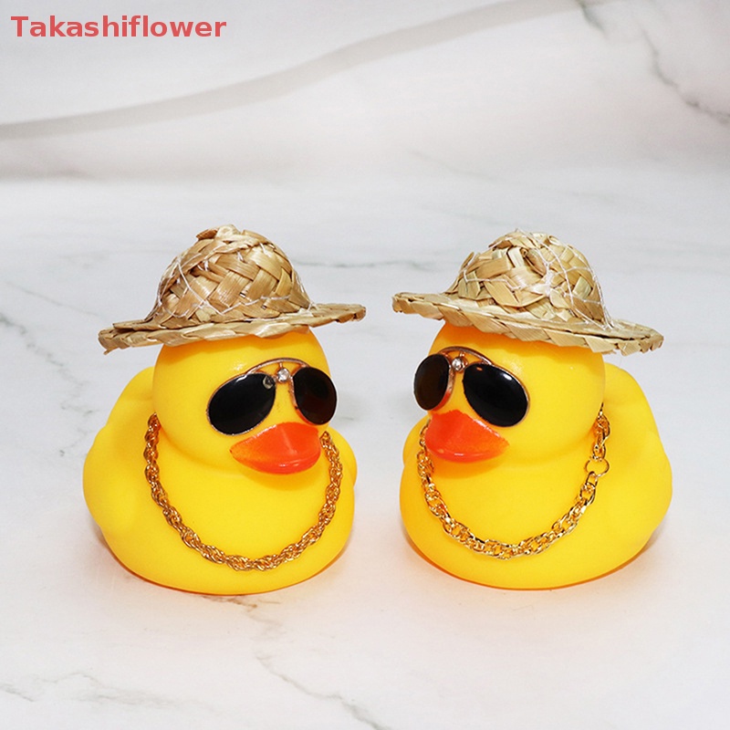 Chú Vịt Vàng Đội Mũ Rơm Trang Trí Nội Thất Xe Hơi