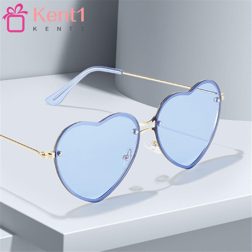 Kính Mát Gọng Trái Tim Cổ Điển Hiệu Kat1