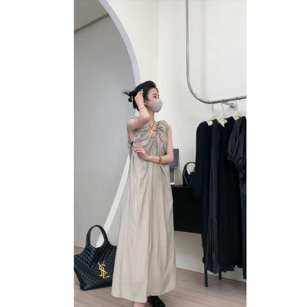 [F &amp; X] Đầm Dài Xếp Ly Sát Nách Cổ Chữ u Vải Satin Cao Cấp Phong Cách Pháp Thời Trang Mùa Hè Cho Nữ