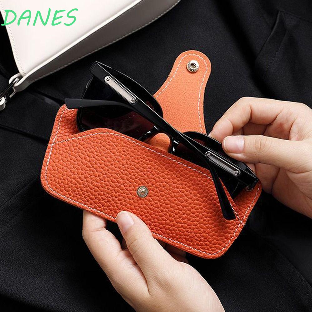 Hộp Đựng Bảo Vệ Mắt Kính Chống Thấm Nước Mềm Mại Hình Hoa Trà Gắn Móc Khóa Tiện Dụng
