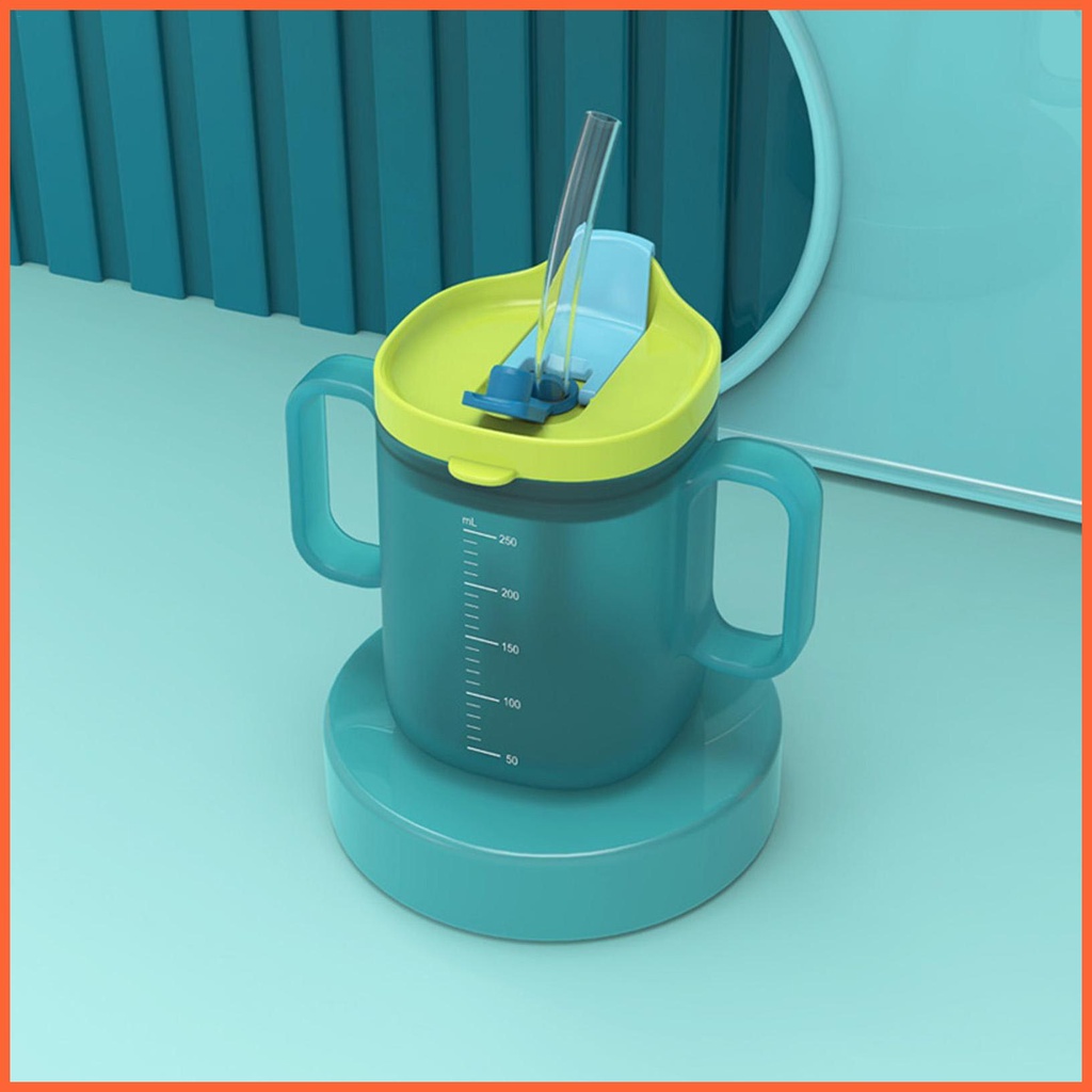 Cốc Uống Nước Bằng Silicone Có Tay Cầm Và Ống Hút Cho Bé
