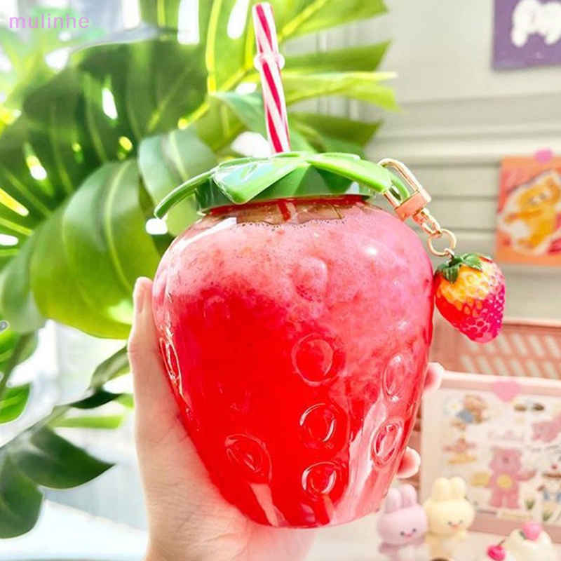 Bình Uống Nước 500ml Có Ống Hút Hình Quả Dâu Dễ Thương