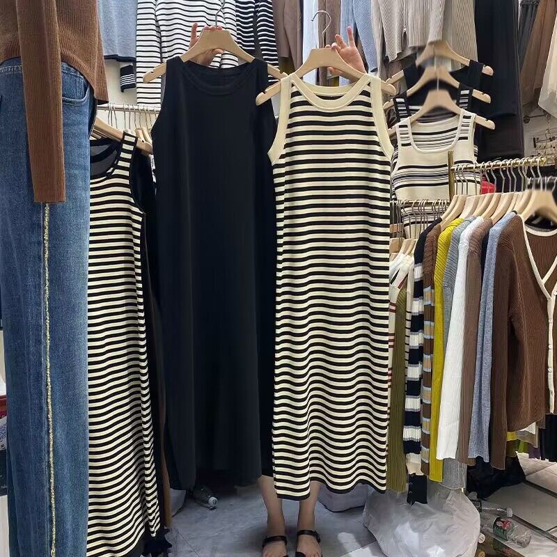 Mới Đầm Cổ Tròn Hoạ Tiết Kẻ Sọc Phong Cách Vintage