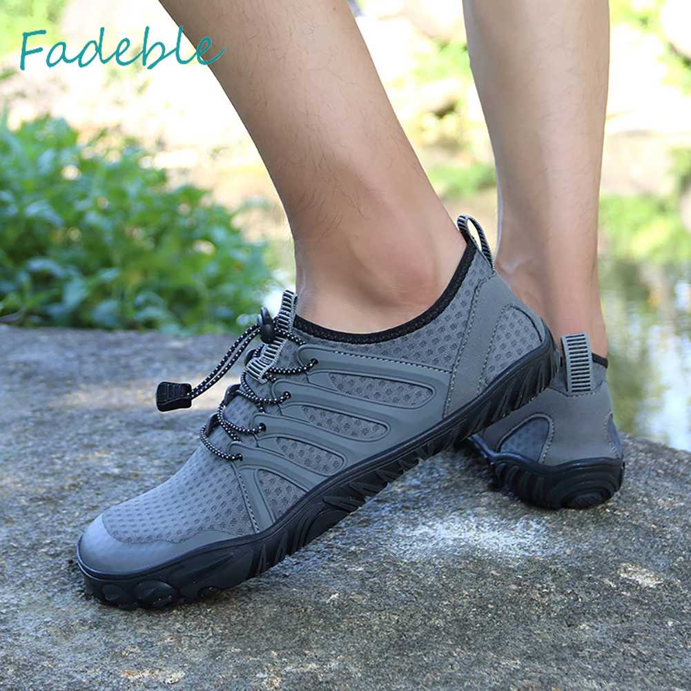 Giày Thể Thao Chống Mòn Thoáng Khí Thời Trang Cho Nam Nữ