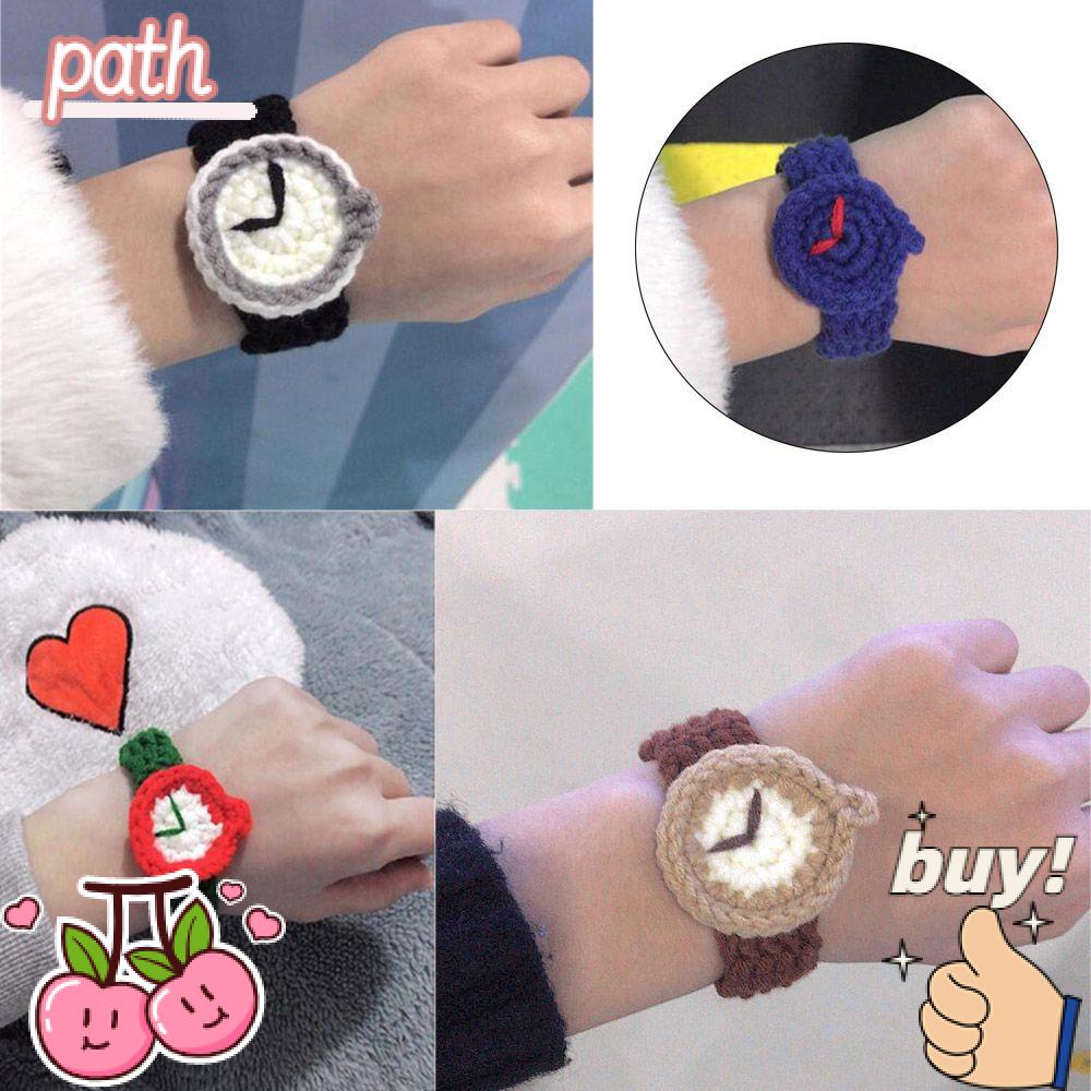 Vòng Đeo Tay Đan Len Xinh Xắn Cho Bé Gái