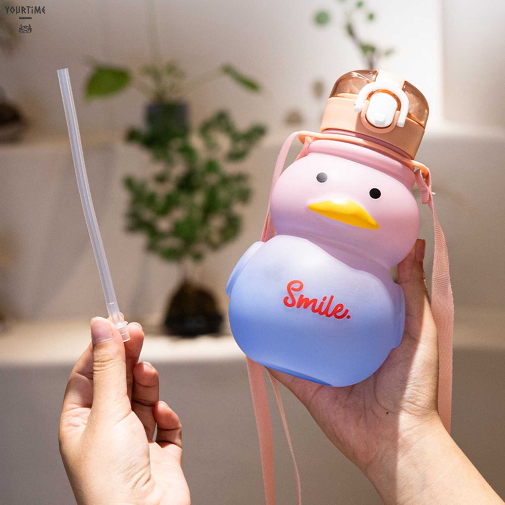 Bình Nước Thể Thao 650ml Hình Vịt Dễ Thương