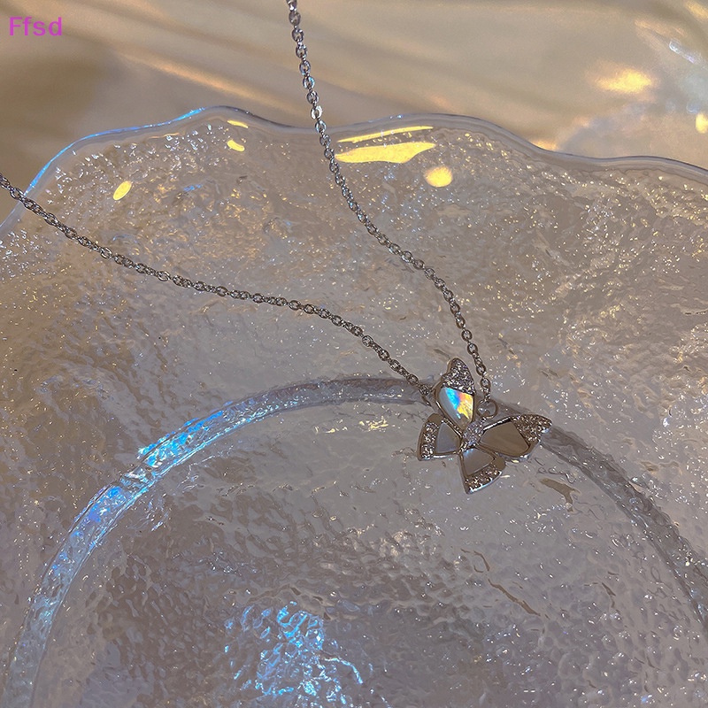 Vòng cổ Mặt Hình Bướm Đính Đá Zircon Thời Trang Cho Nữ