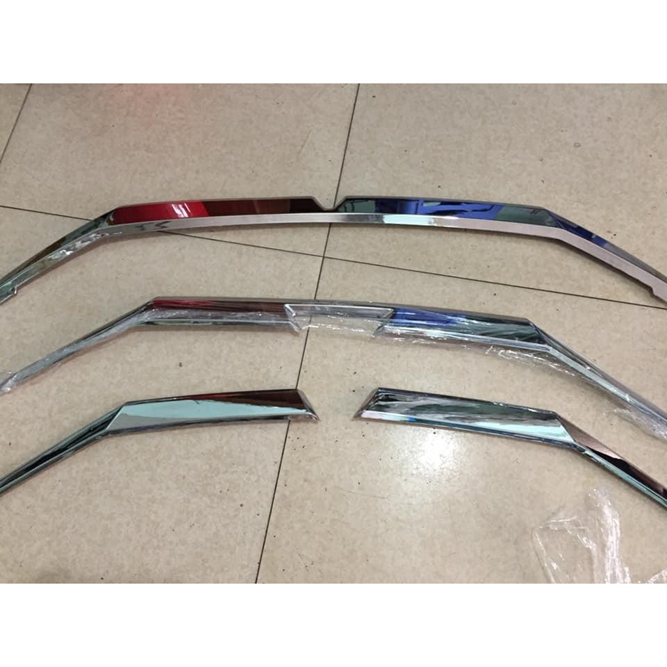 Ốp trang trí mặt Calang Xpander  Bộ ốp mặt Ca lăng trang trí cho xe XPANDER 2018 - 2019 mạ Crom sáng bóng