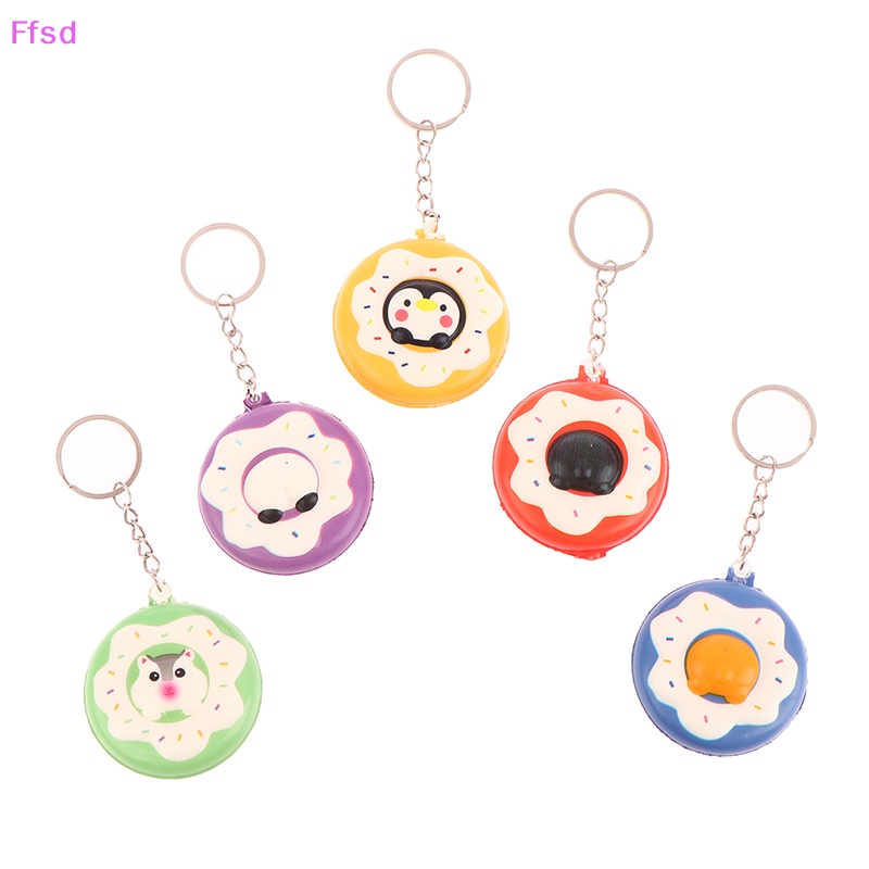 1 Móc Khóa Đồ chơi squishy Giảm Stress Hình Bánh Donut Nhiều Màu Sắc