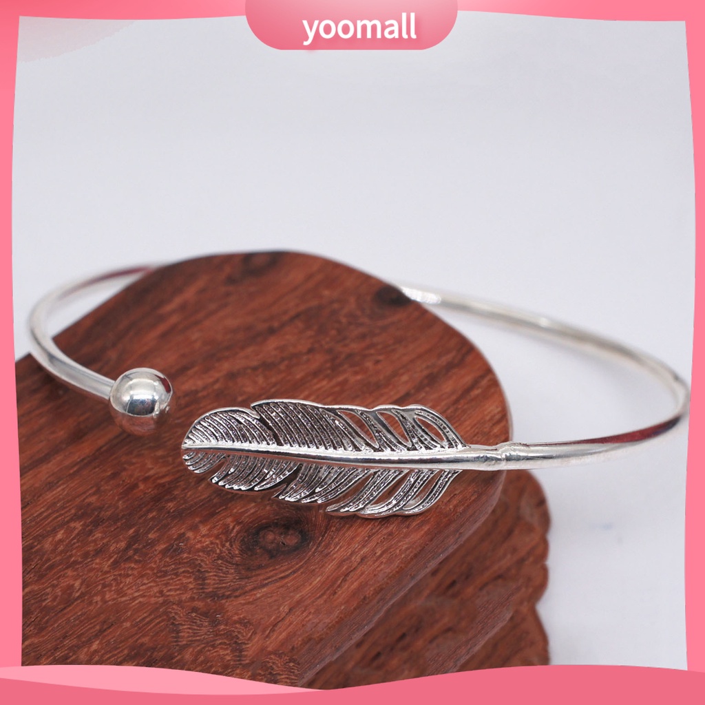 Vòng Đeo Tay Hình Tròn Màu Bạc Họa Tiết Lông Vũ Màu Sắc Tùy Chỉnh Thời Trang Cho Ngày Valentine