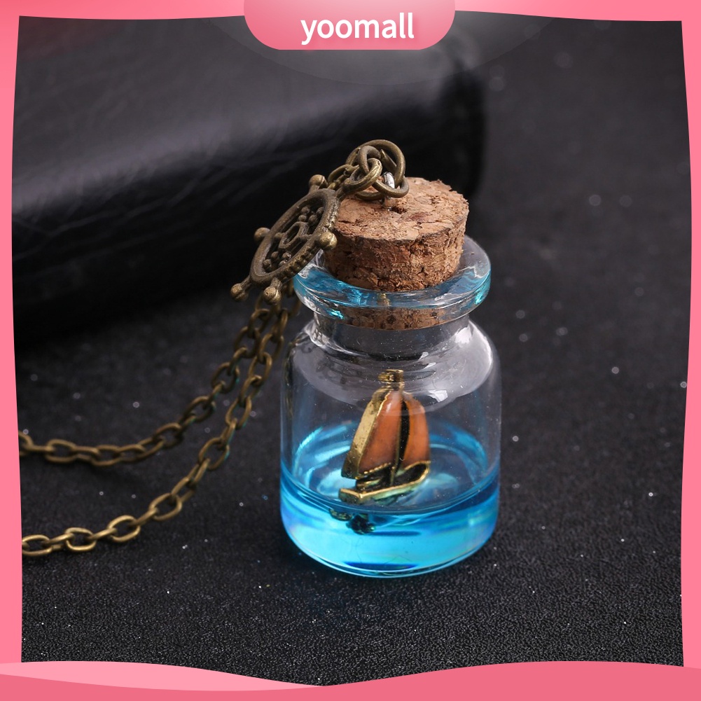 Vòng cổ Mặt Kính Hình Thuyền Buồm Dạ Quang Cho Nữ