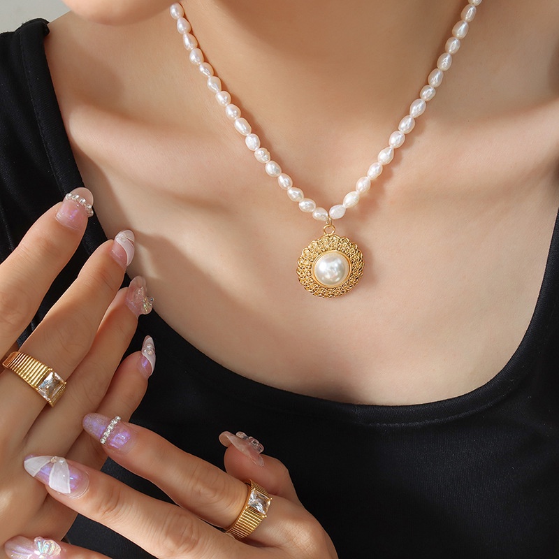 Vòng cổ Thép Titan Mạ Vàng Đính Ngọc Trai Giả Phong Cách Pháp Thanh Lịch Thời Trang