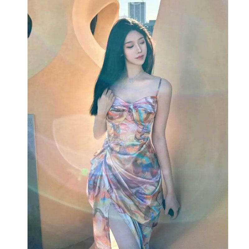 ((M &amp; E) [Giao Hàng Trong Ngày] Đầm Hai Dây Họa Tiết Tranh Sơn Dầu Sang Trọng Quyến Rũ Cho Nữ