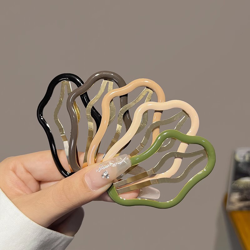 Kẹp Tóc Hình Đám Mây Rỗng Thời Trang Cho Bé Gái