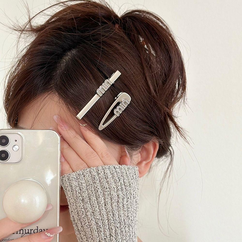 Kẹp Tóc Mỏ Vịt Hình Ngôi Sao Năm Cánh Đính Đá Dễ Thương Cho Bé