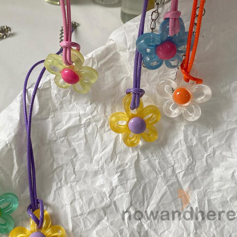 Vòng cổ Mặt Hình Bông Hoa Nhiều Màu Sắc Thiết Kế Nhẹ Nhà