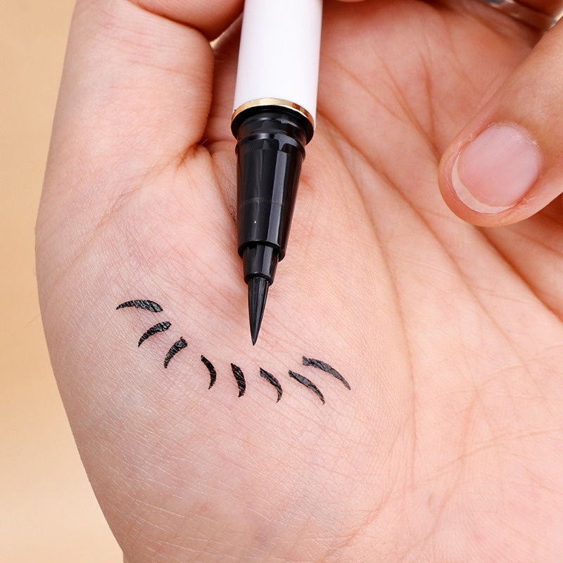 Women quick drying sweat-proof liquid eyeliner pencil / long lasting smooth natural eye liner trang điểm làm đẹp
