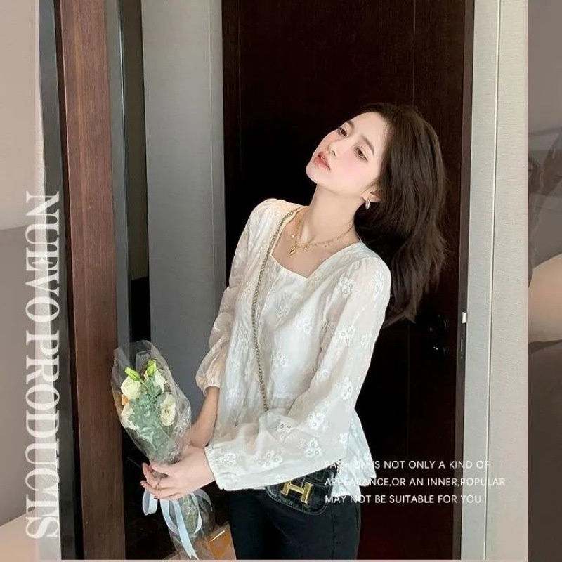 Áo Sơ Mi Tay Dài Cổ Vuông Thêu Hoa Xinh Xắn Dễ Phối Đồ Thời Trang Cho Nữ