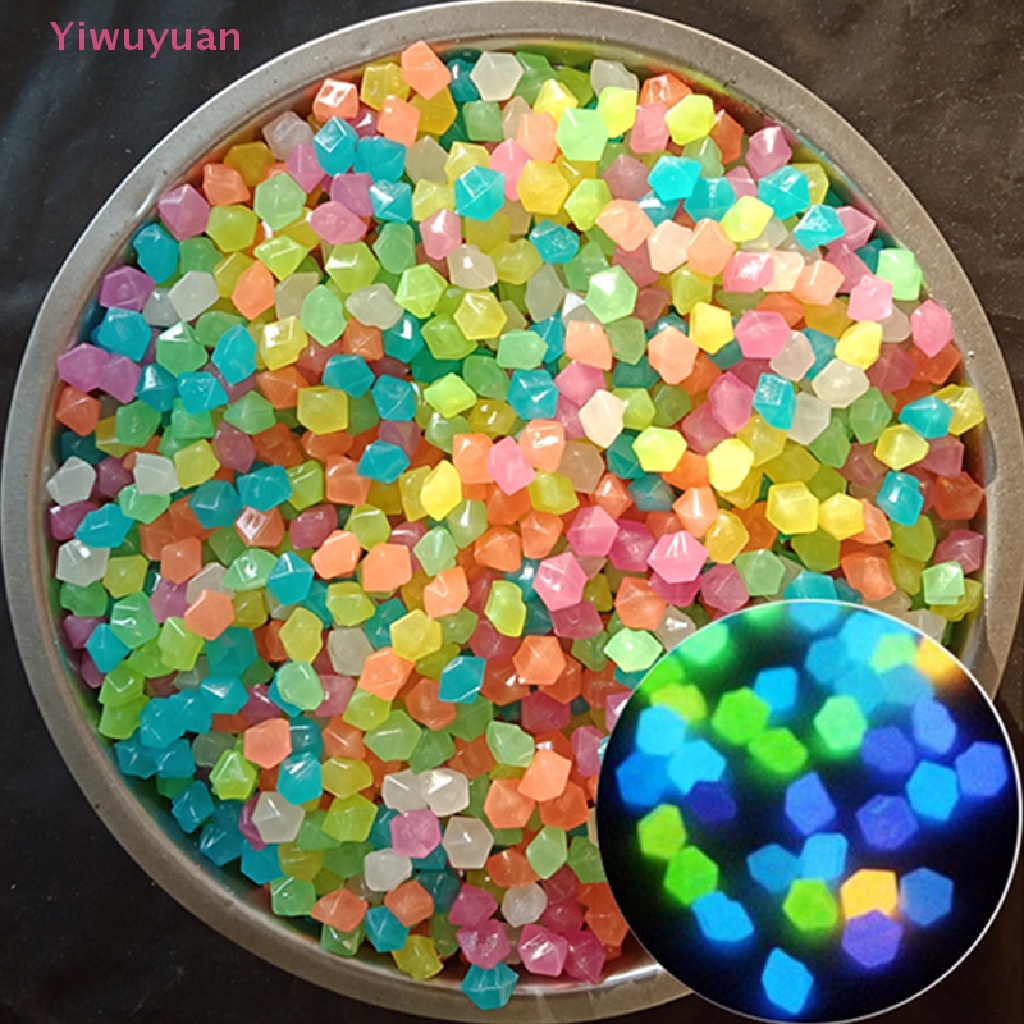 Túi 50 Viên Đá Dạ Quang Trang Trí Mới