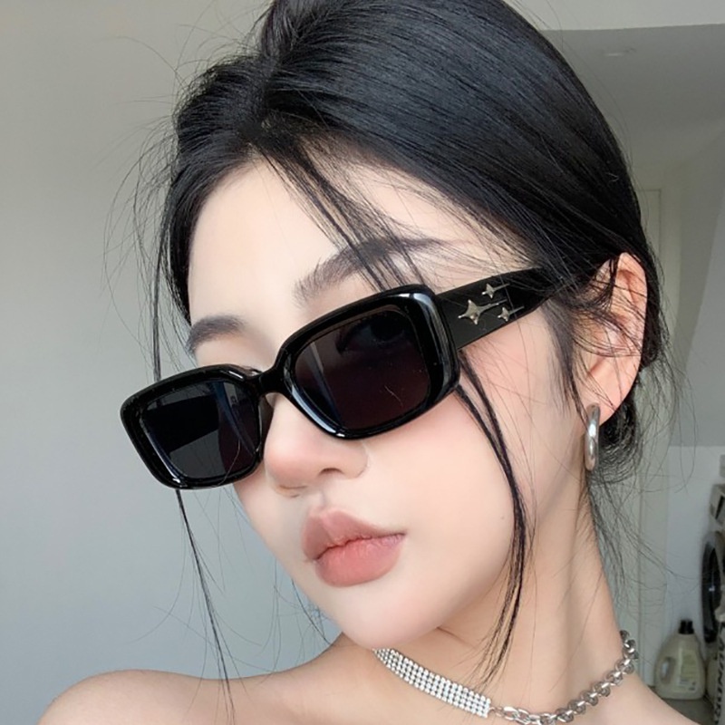 Kính Mát Gọng Vuông Thời Trang Mới Cho Nam Nữ Màu Sắc