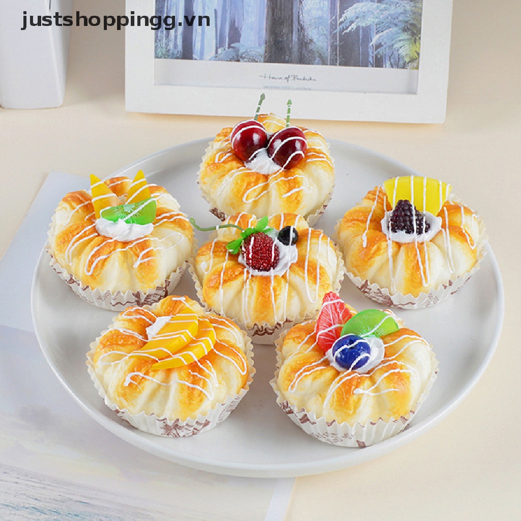 1 Mô Hình Bánh Cupcake Sống Động Như Thật